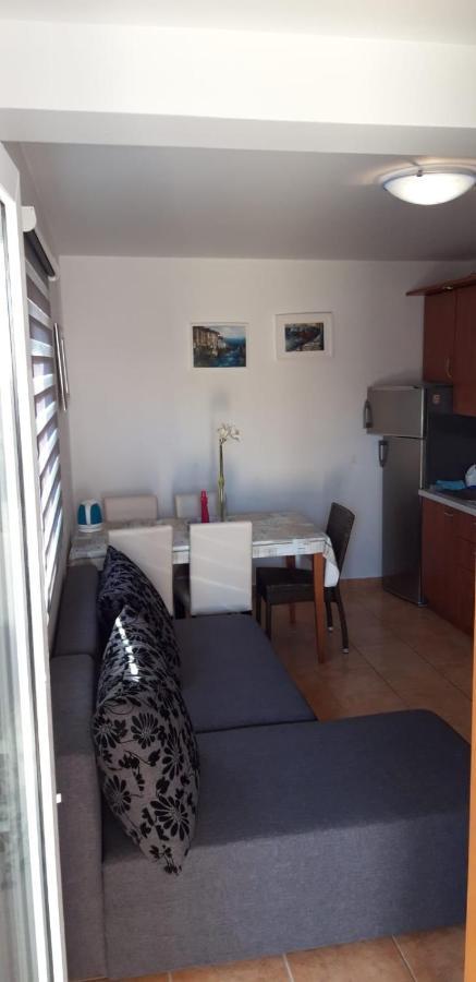 Apartments By The Sea Privlaka, Zadar - 14816 エクステリア 写真